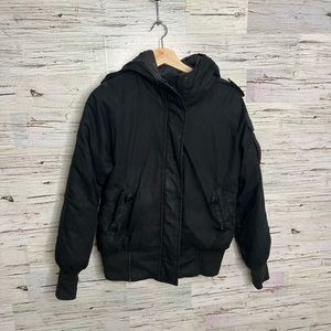 Aritzia Community Puffer Black Jacket Size Medium - image 1